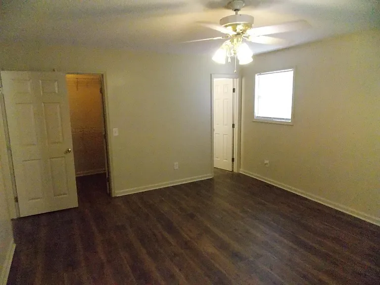 100 Deer Creek Trl — Photo 34