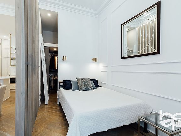 4th image of 308 W 106th St APT 2F