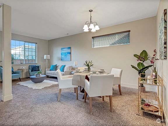 5th image of 8203 207th Street E