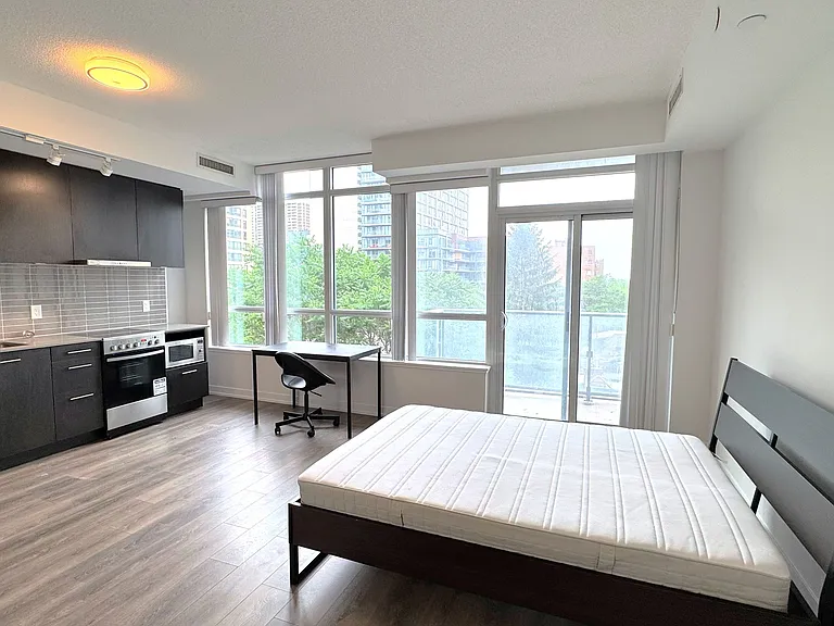 365 Church St #609 — Photo 6
