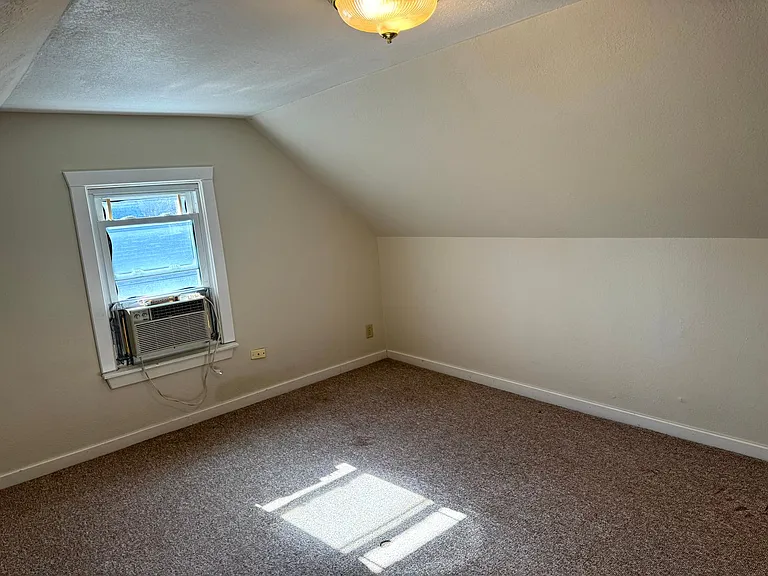6703 16th Ave — Photo 12