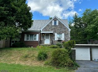 748 Thompson Ave, Bound Brook, NJ 08805