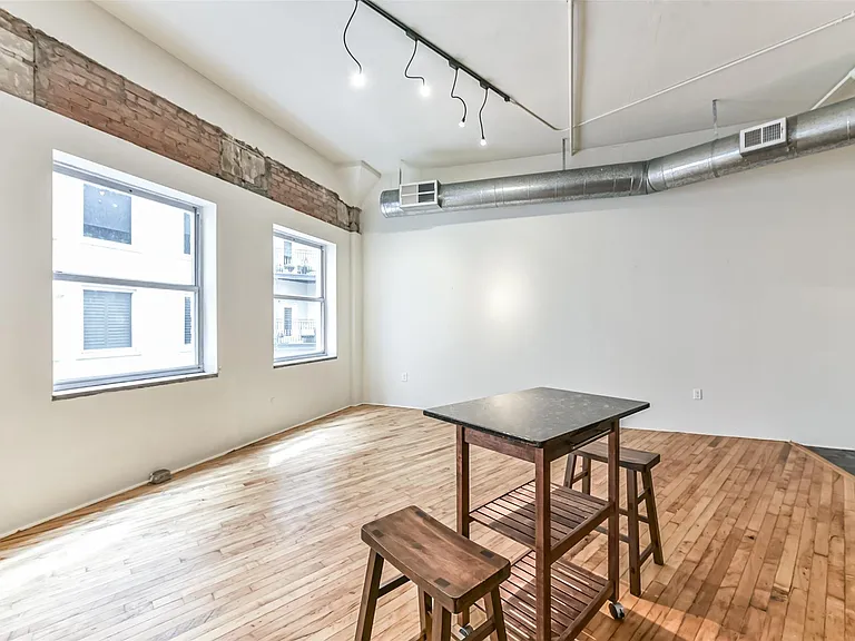705 Main St #511 — Photo 4