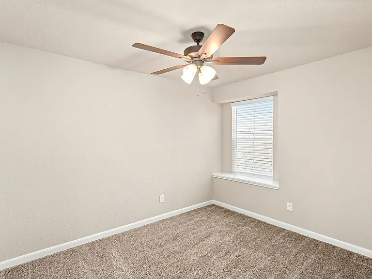 815 Soria Pl #101 — Photo 27