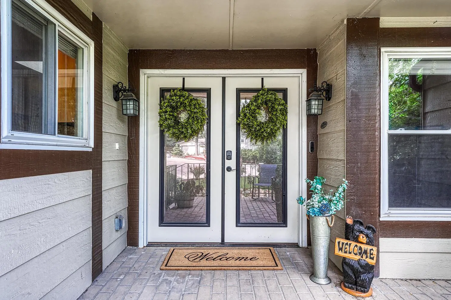 4 bed, 2380 sqft, $2,500 — Photo 3