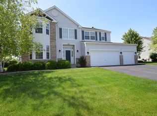 3411 Green Pastures Rd, Carpentersville, IL 60110