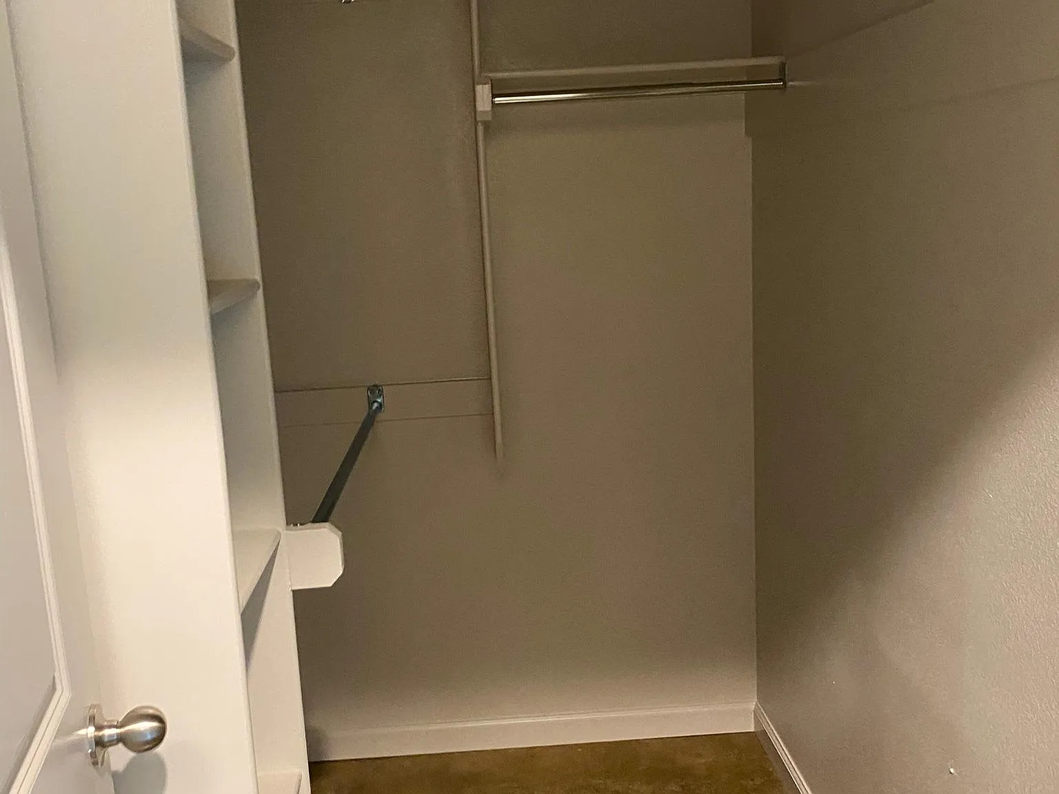 4 bed, 1550 sqft, $1,550 — Photo 2