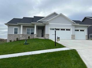 1315 E Gable Way, Tiffin, IA 52340