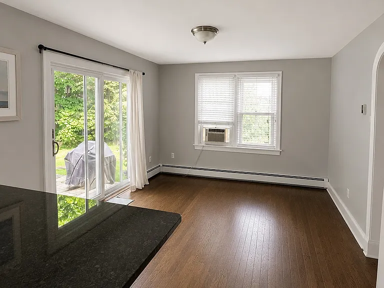 25 North St — Photo 13