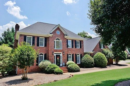 1st image of 16 Rivercrest Dr