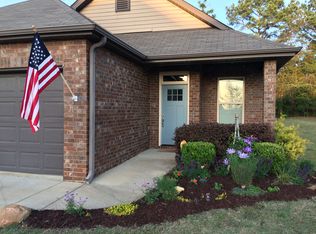 1288 Kensington Blvd, Calera, AL 35040