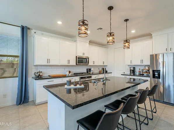 13455 N 142ND Avenue, Surprise, AZ 85379