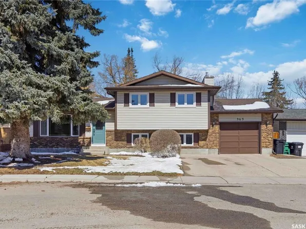 363 Candle CRESCENT, Saskatoon, SK S7K 5A5