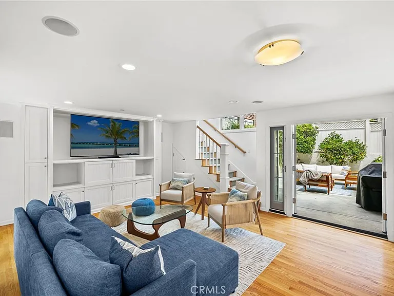 107 High Dr — Photo 4