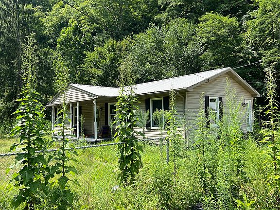 4th image of 1063 Huff Creek Rd