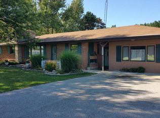 7089 N Branch Rd, Benton Harbor, MI 49022