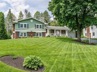 35 Stover Rd, Rochester, NY 14624
