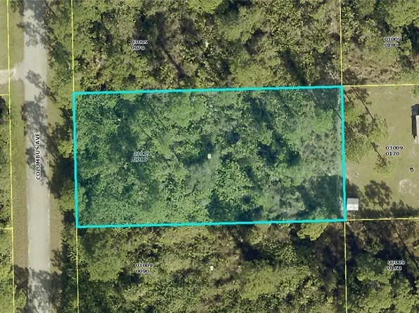 2008 Columbus Ave, Alva, FL 33920