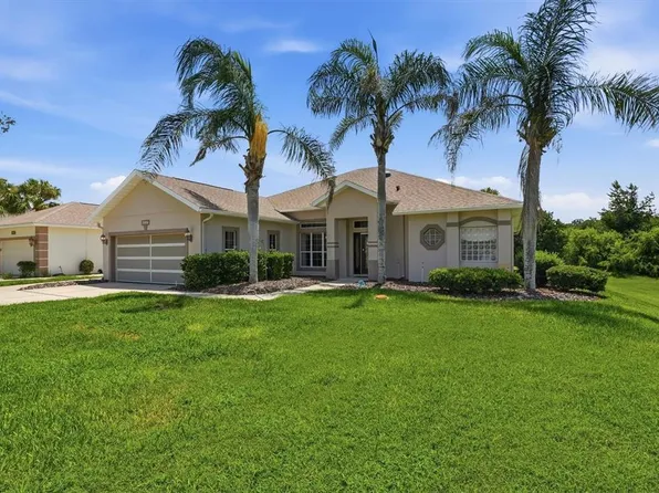6042 LANDINGS BOULEVARD, LADY LAKE, FL 32159