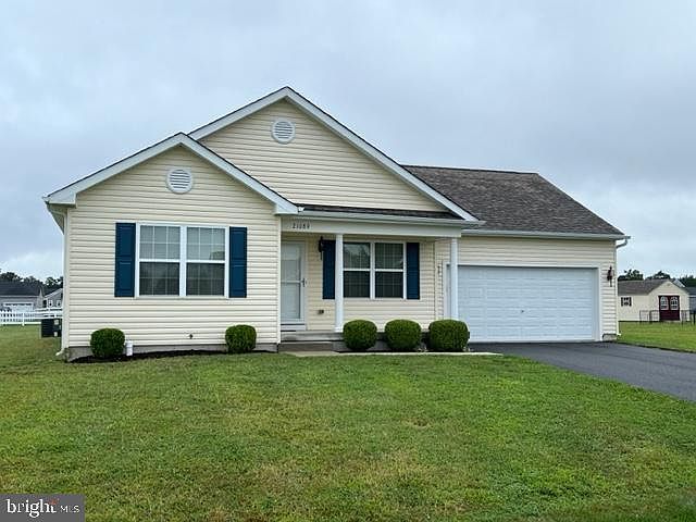 1st image of 21089 Emerald Isle Dr