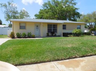 9586 85th St, Seminole, FL 33777