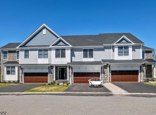 157 Woodmont Cir, River Vale, NJ 07675