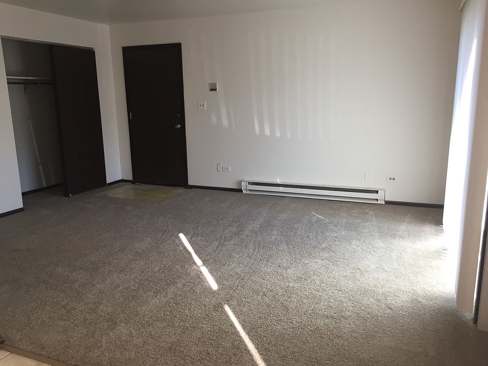 1st image of 4335 Centennial Ct APT 05