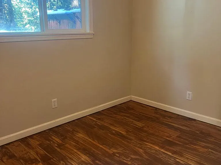 4924 Golden St — Photo 13