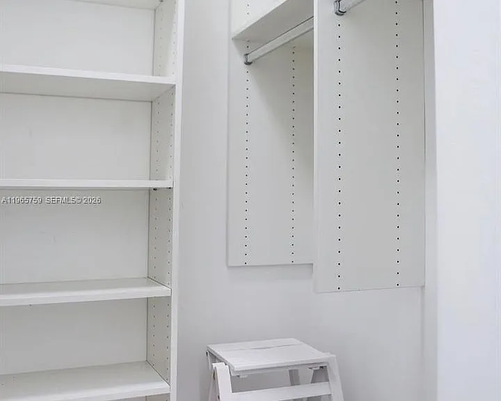 2948 Hidden Harbour Ct — Photo 12