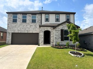 964 Burnett Dr, Aubrey, TX 76227