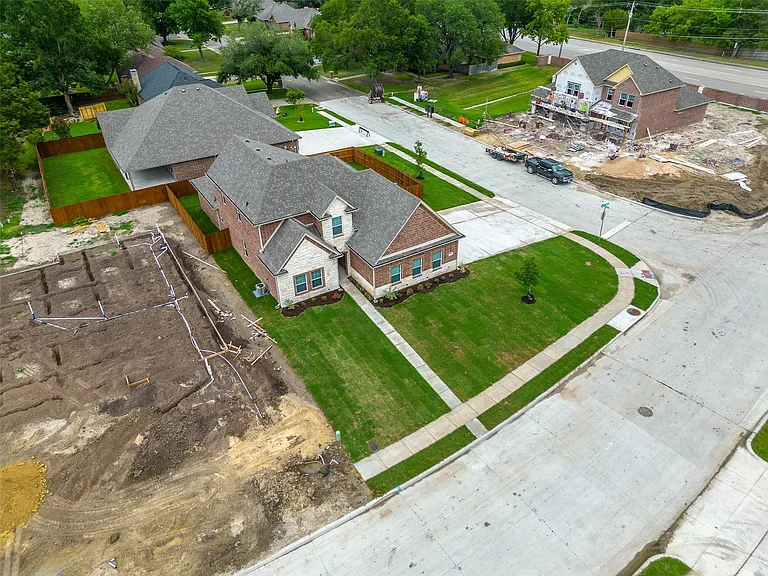 505 Ellis Place Dr — Photo 34