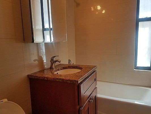 5th image of 515 Cathedral Pkwy #10NL