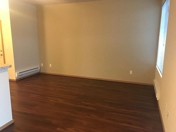 3rd image of 422 SW Hayworth Dr Unit G103