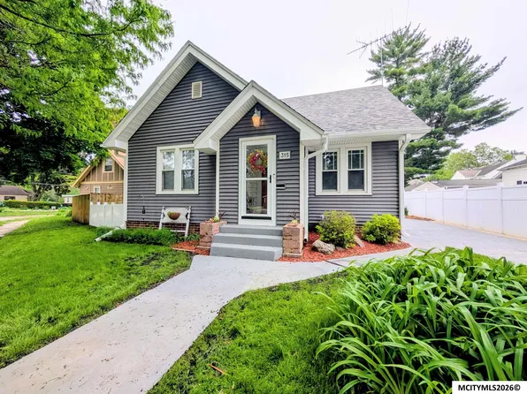 315 N Taylor Ave, Mason City, IA 50401