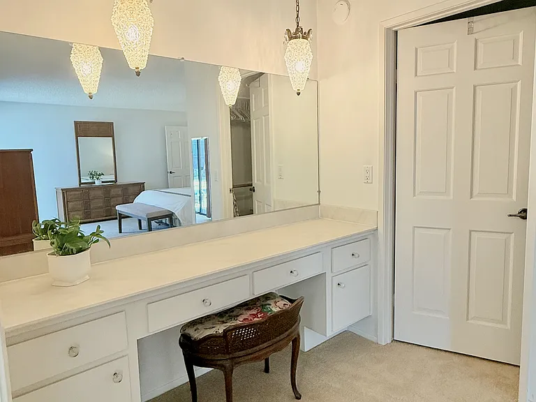 446 Stanford Dr — Photo 20
