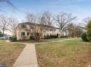 Arlington Oaks Condo, Arlington, VA 22203