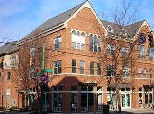 2 W Russell St, Columbus, OH 43215