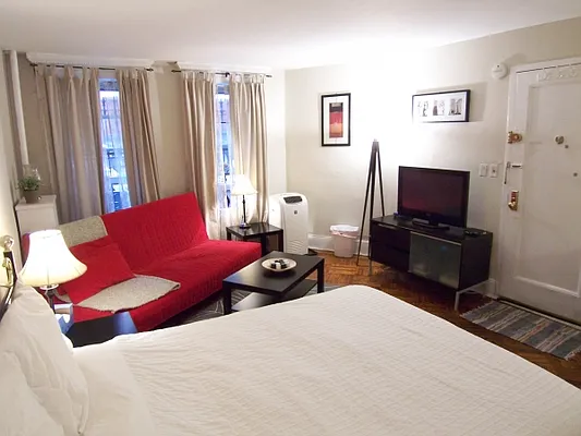 Rented by Citi Habitats | media 26