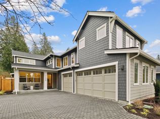 11258 108th Ave NE, Kirkland, WA 98033
