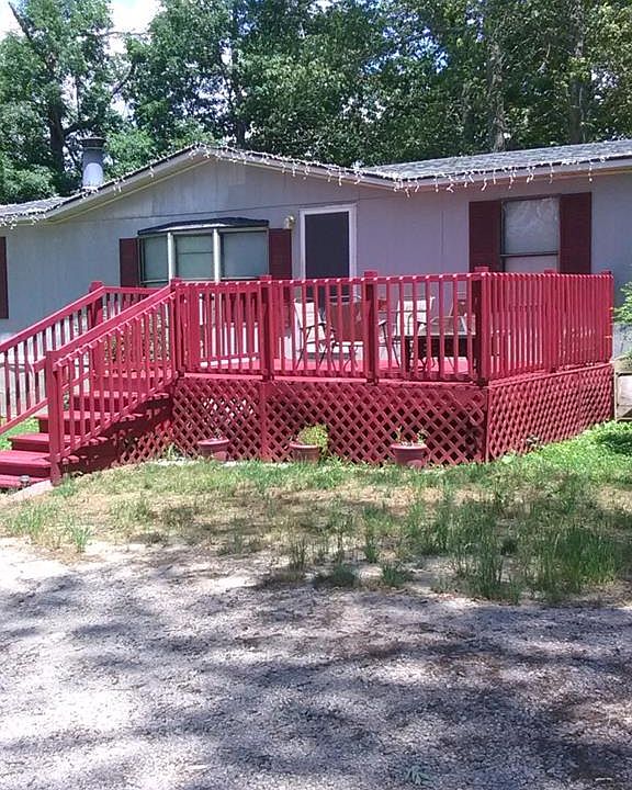 1st image of 228 Richardson Ln