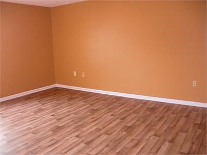 4th image of 532 Griffin Ave APT C