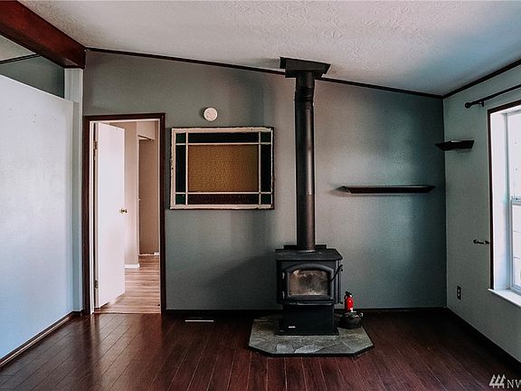 4th image of 16715 256th Avenue Ct E