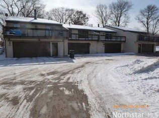 198 River Woods Ln, Burnsville, MN 55337