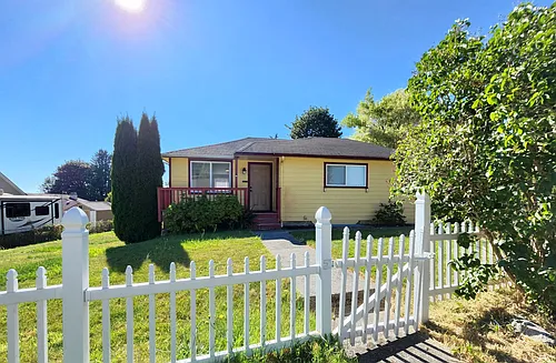 10914 Willow Rd Photo 1