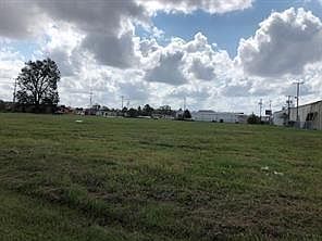 2nd image of 1810 Sterkx Rd #1 & 2