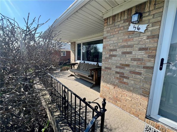 56 Weber Rd, Lackawanna, NY 14218