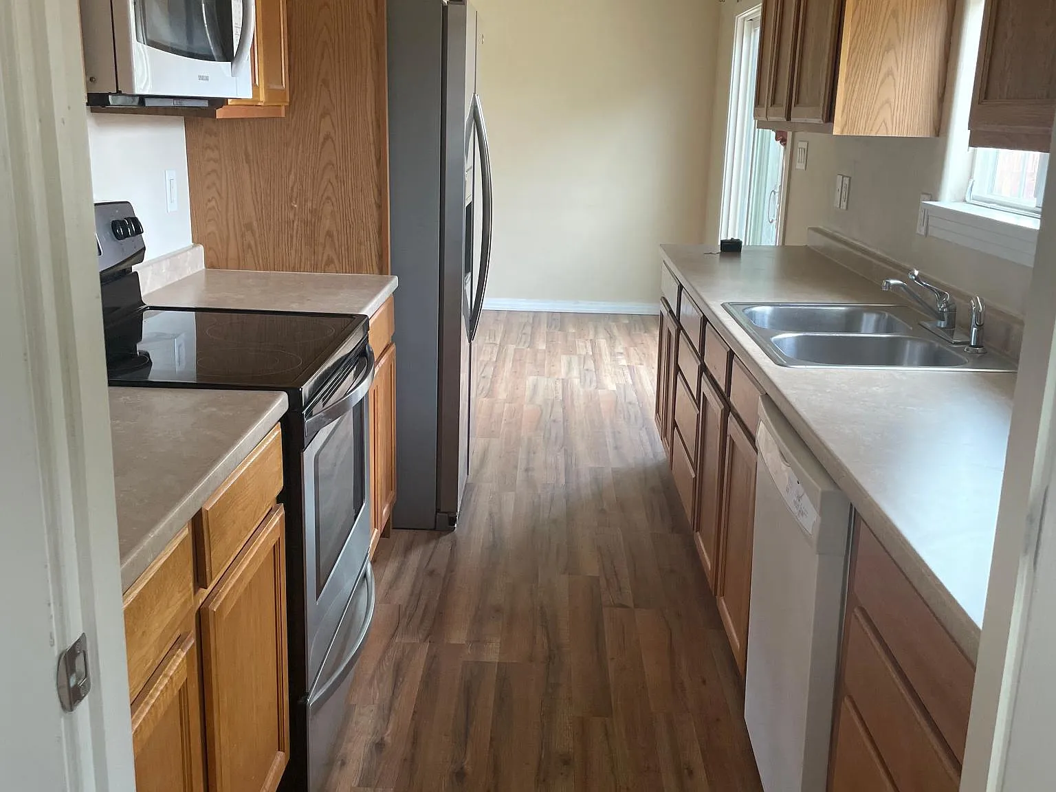 3140 Dublin Way — Photo 2