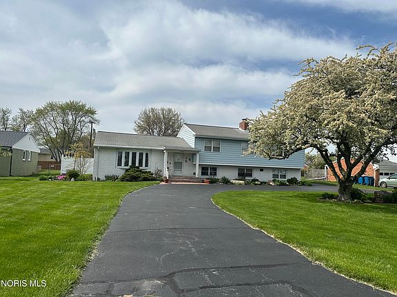3rd image of 5930 River Rd