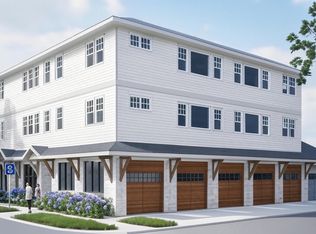 1109 S Carver St #6C, Traverse City, MI 49686