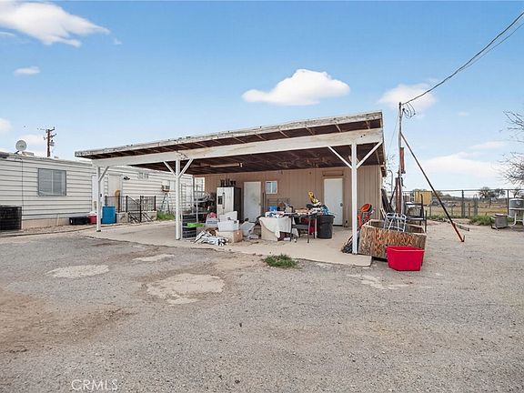 2nd image of 18121 Jones Rd